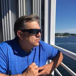 Meet your Posher, Dean